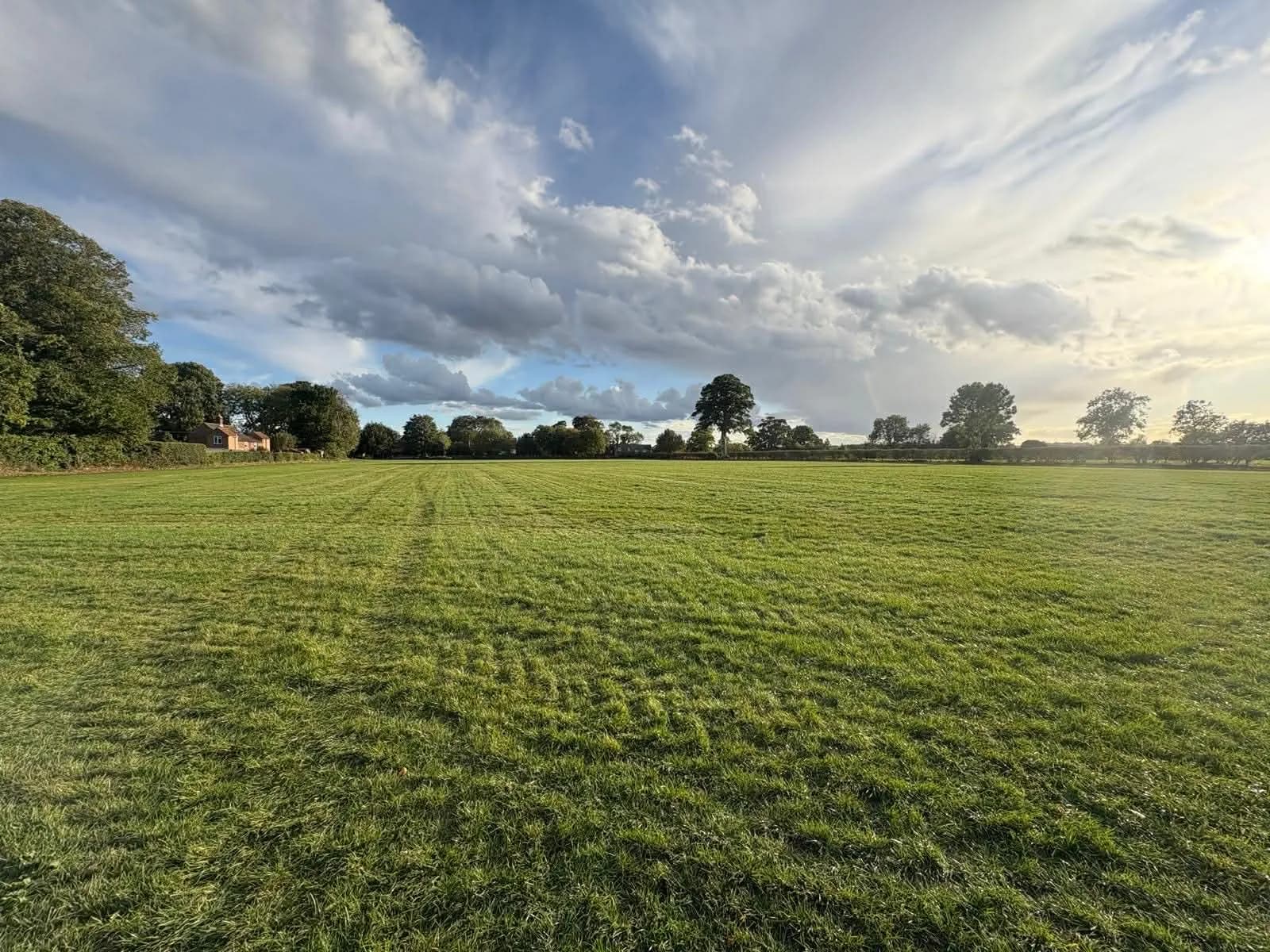 Lincolnshire Wolds scenery, photo 3 of 24